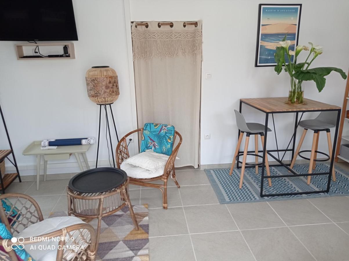 Studio Gujan-Mestras Apartment
