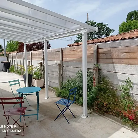 Studio Gujan-Mestras Exterior photo